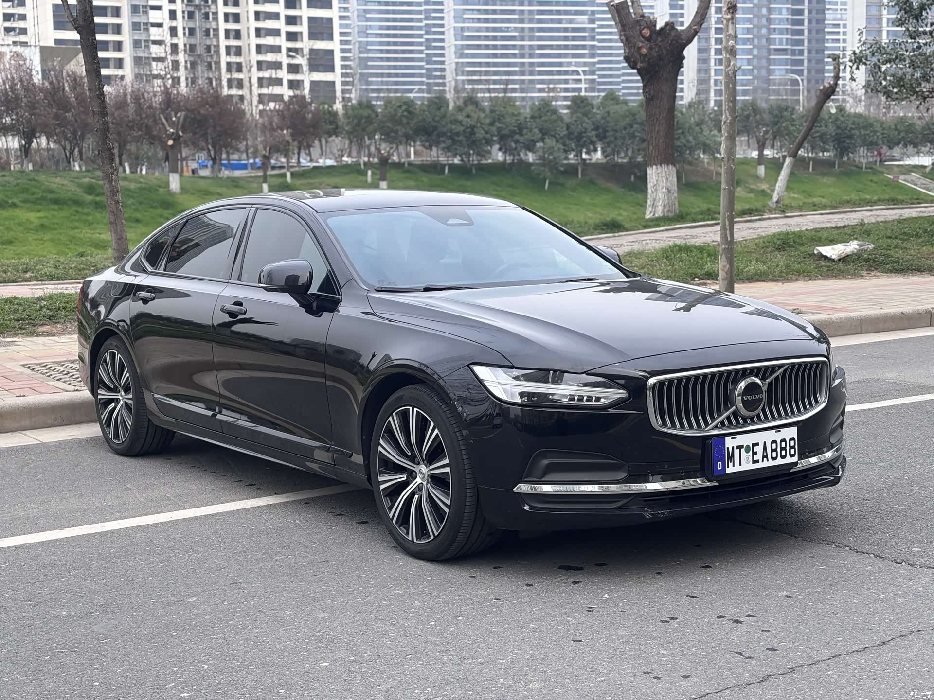 Volvo S90, 2022 3