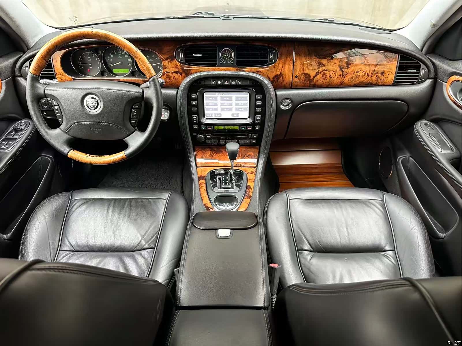 Jaguar XJ, 2008 23