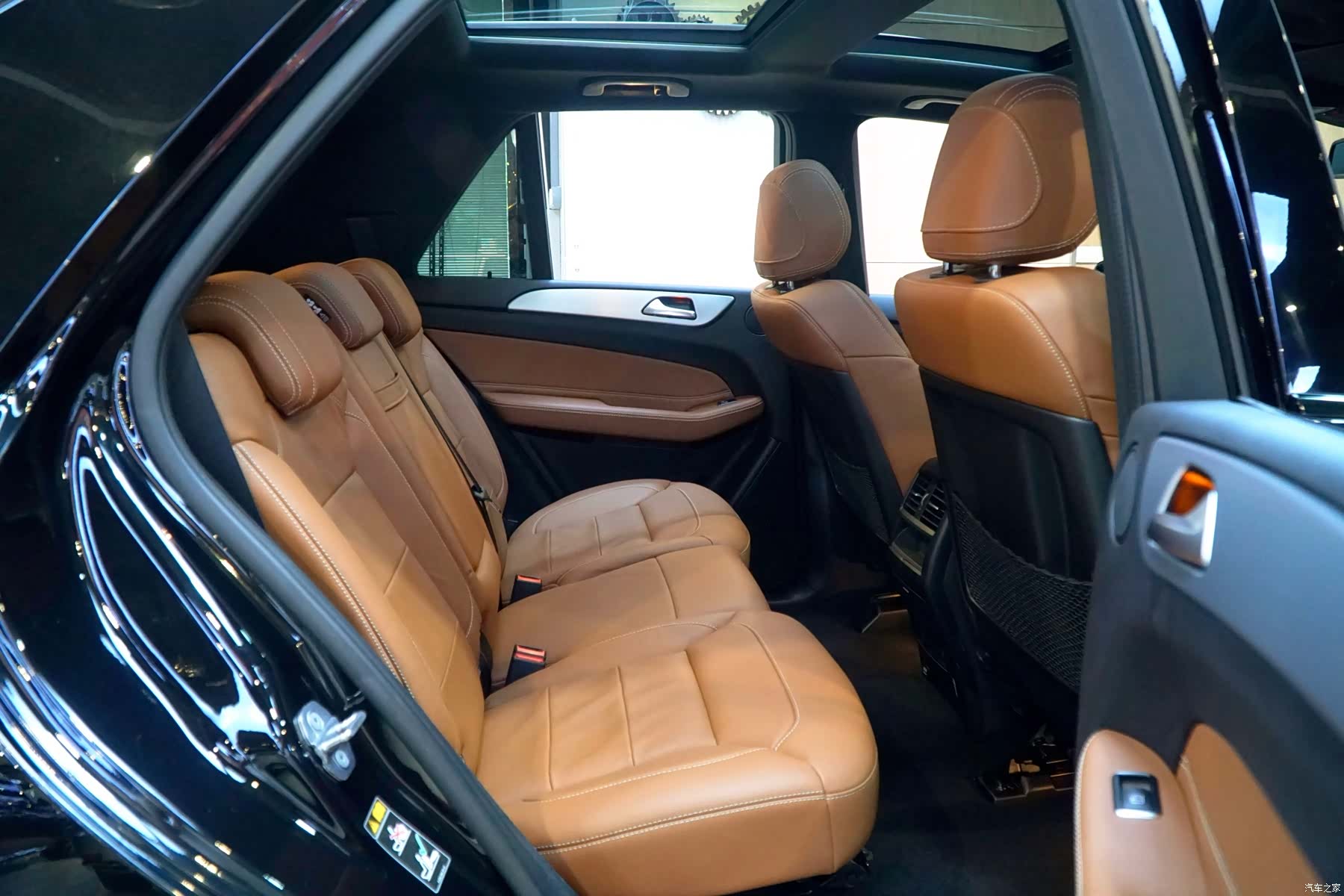 Mercedes-Benz GLE, 2018 10