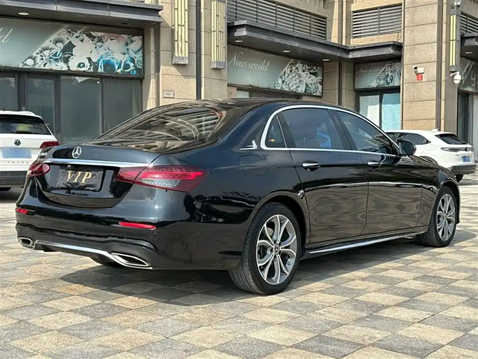 Mercedes-Benz E-class Mercedes-Benz E-class