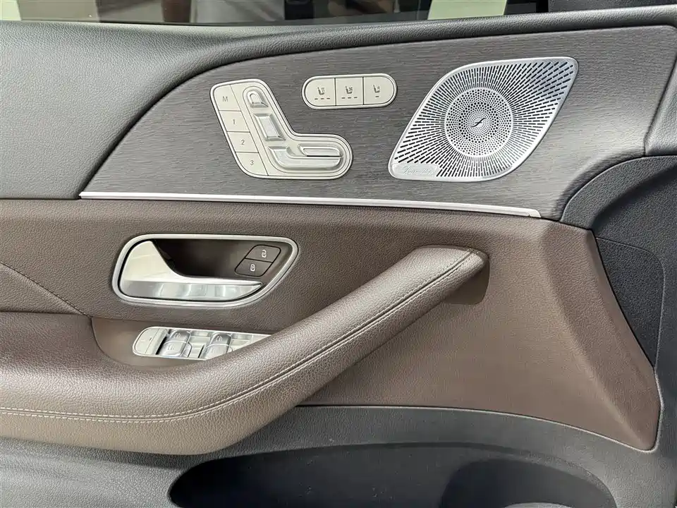 Mercedes-Benz GLS Mercedes-Benz GLS