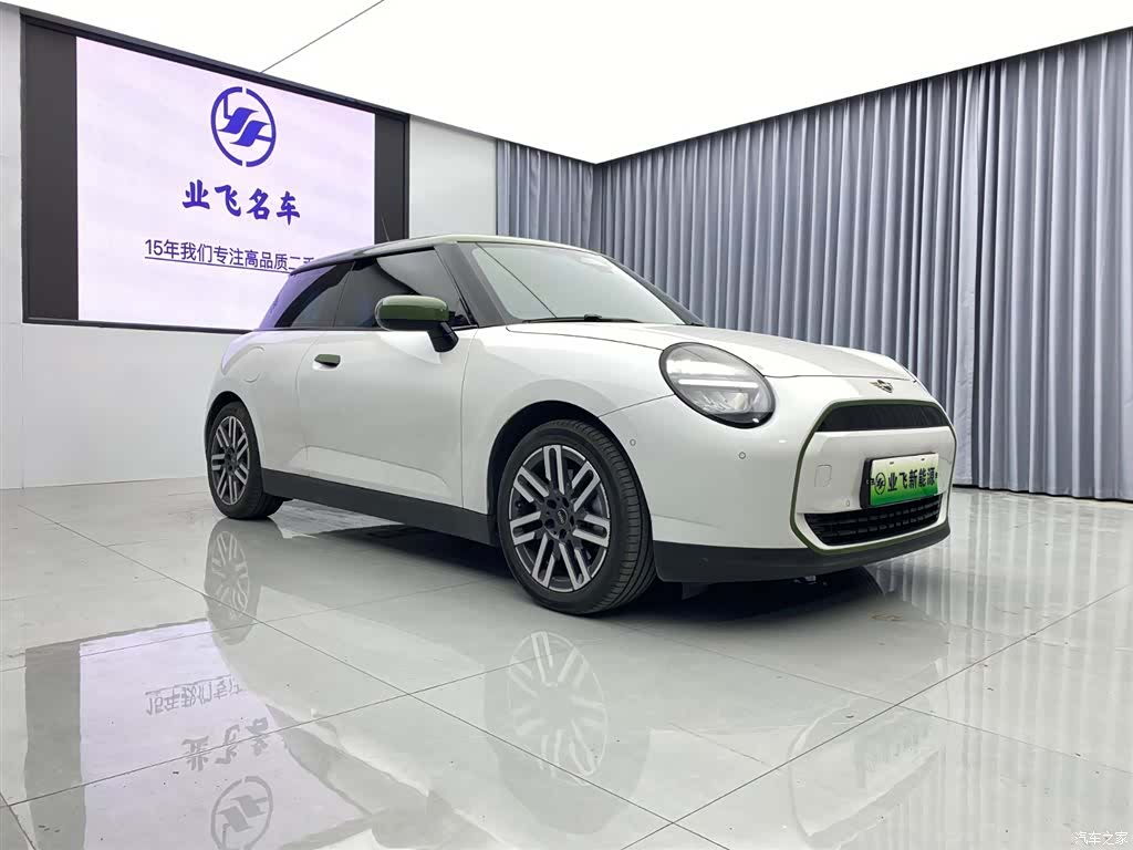 Mini Cooper, 2025 3