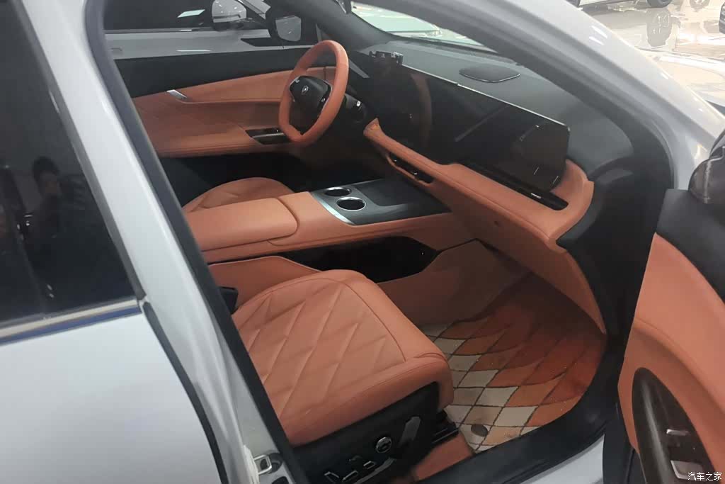 Changan CS75, 2025 8