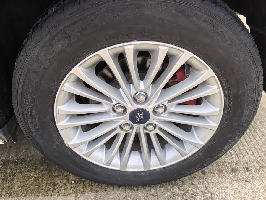 Ford Focus 2017, фото 8
