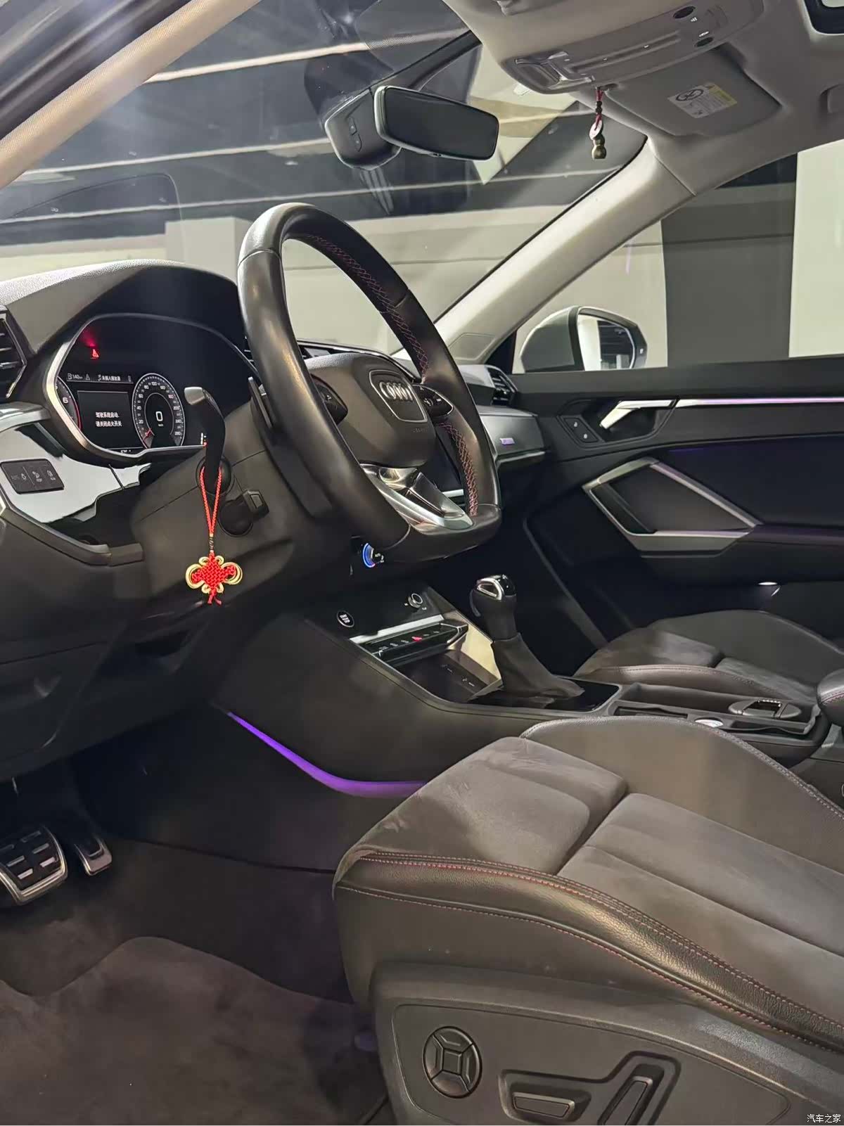Audi Q3, 2022 3