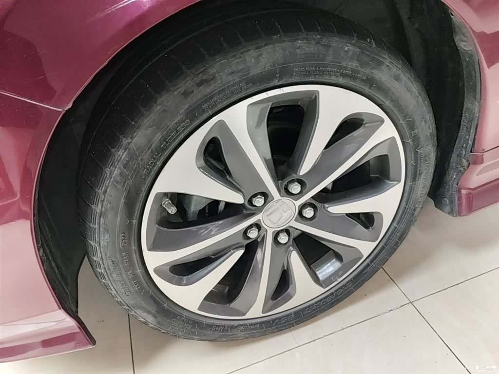 Honda Jade, 2018 23