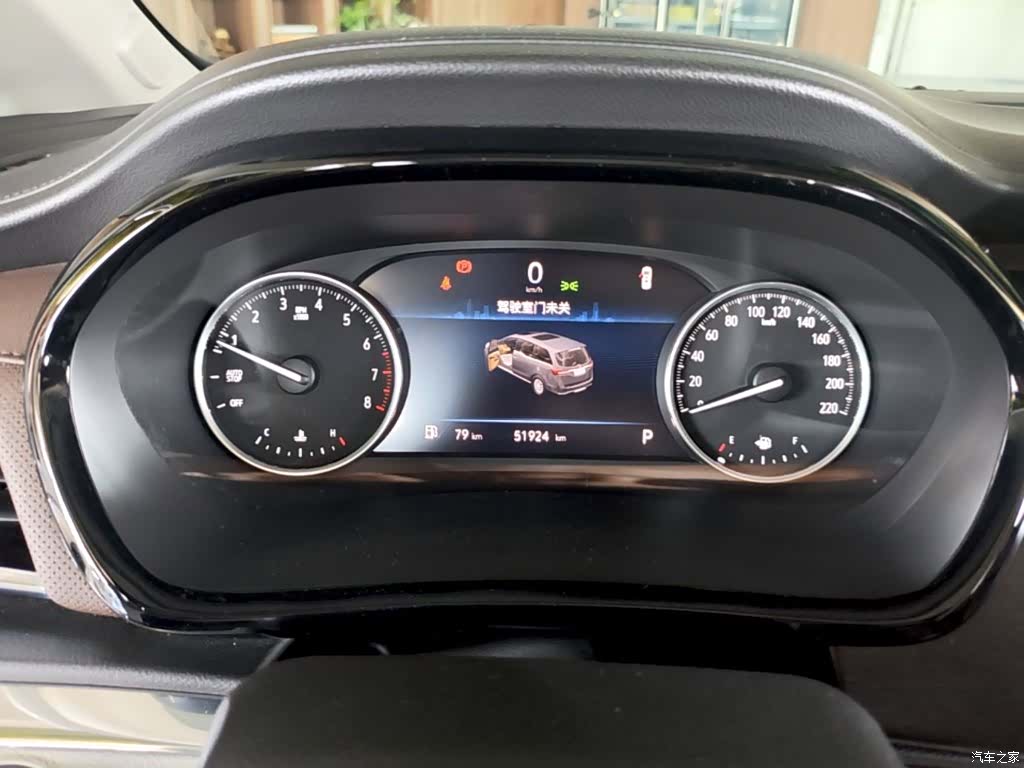 Buick GL8, 2023 12