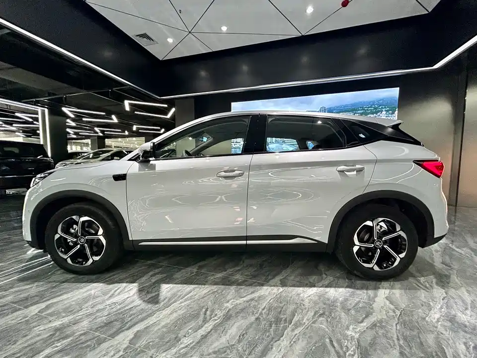 BYD Yuan PLUS