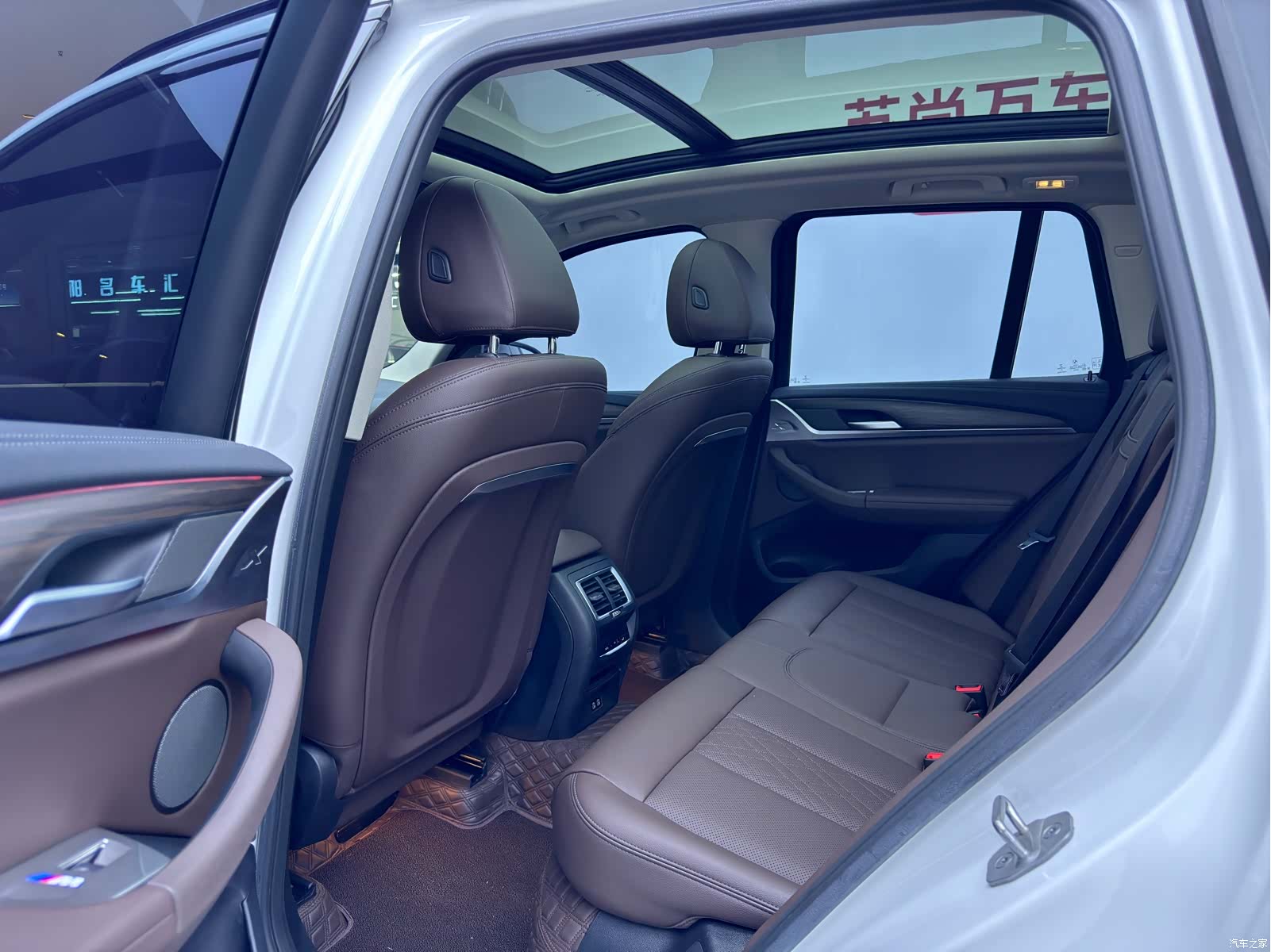 BMW X3, 2022 11