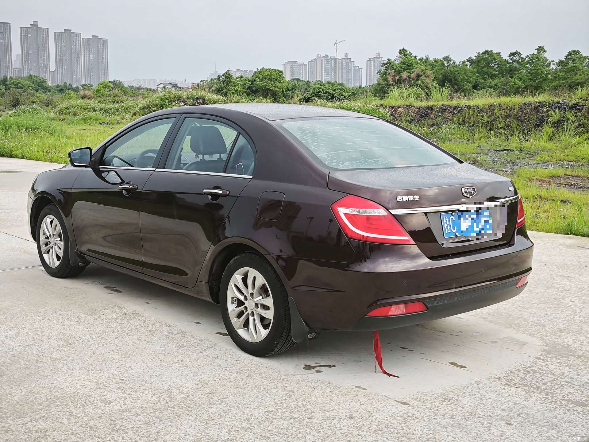 Geely Emgrand, 2016 4