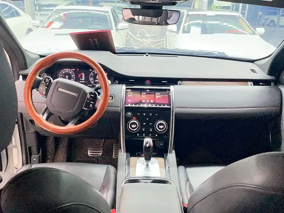 Land Rover Discover sports