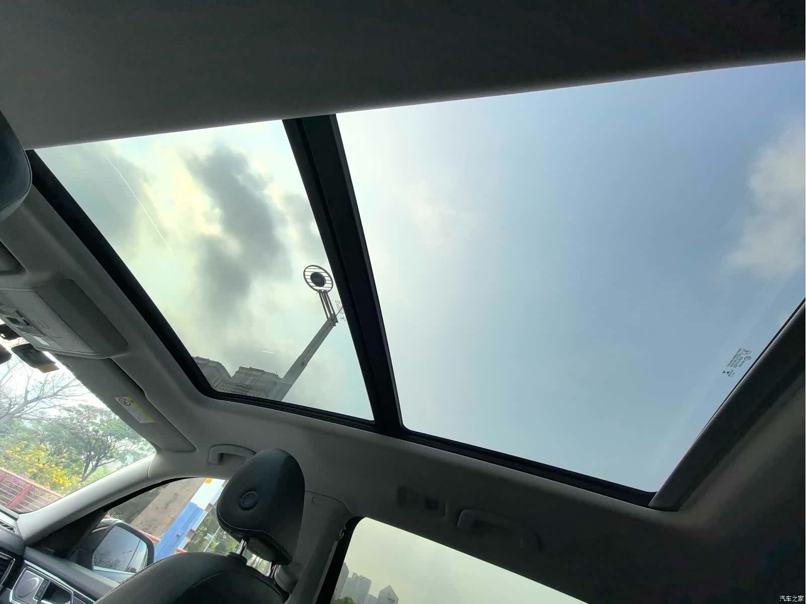 Volkswagen Teramont X, 2021 19