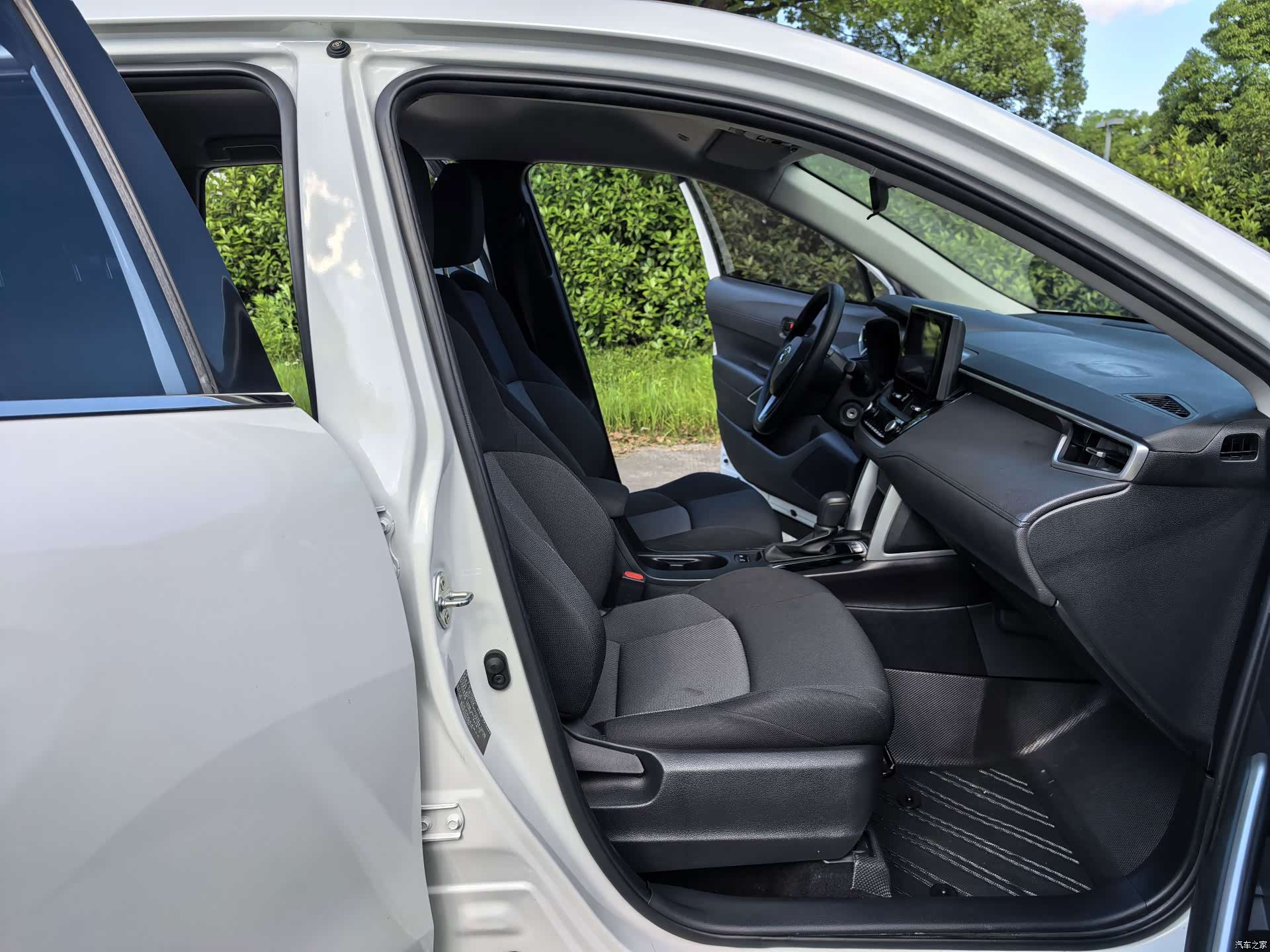 Toyota Frontlander, 2022 10