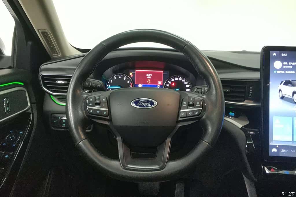 Ford Explorer, 2021 15