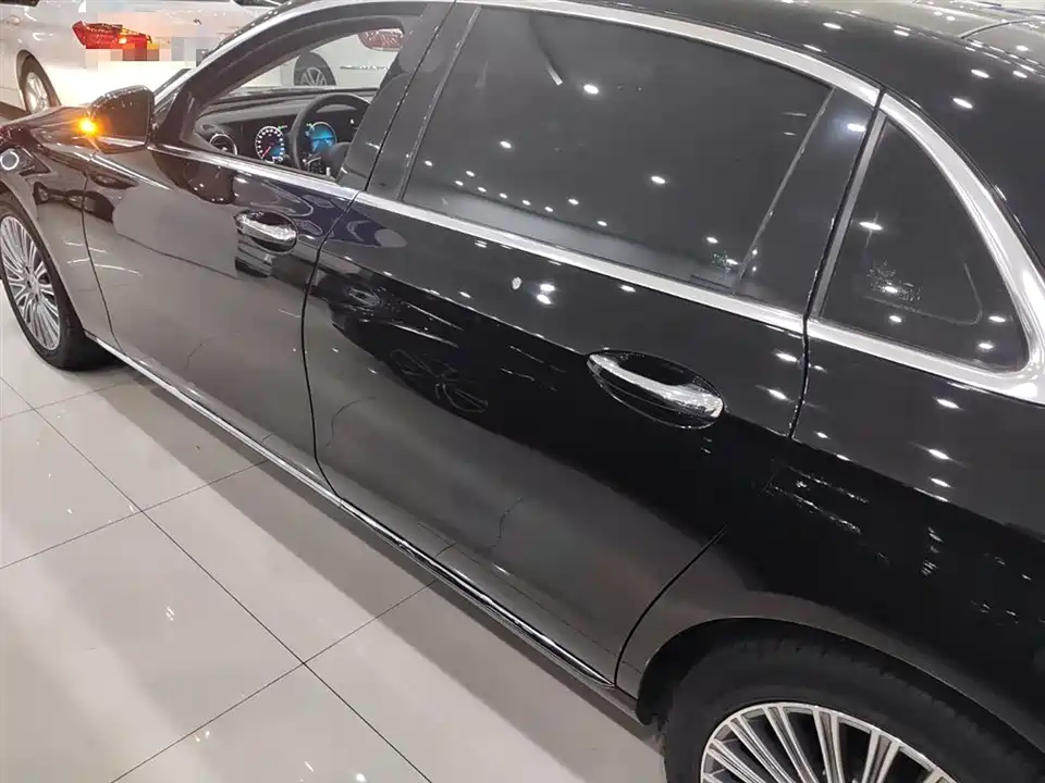 Mercedes-Benz E-class Mercedes-Benz E-class