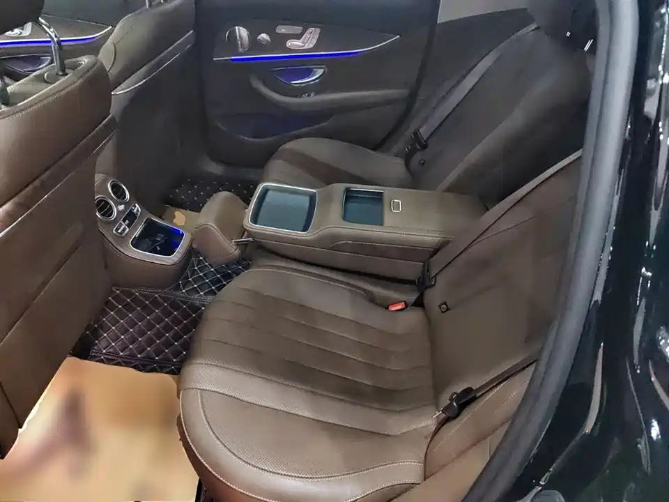 Mercedes-Benz E-class Mercedes-Benz E-class