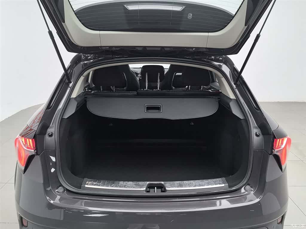 Lynk & Co 02, 2022 16