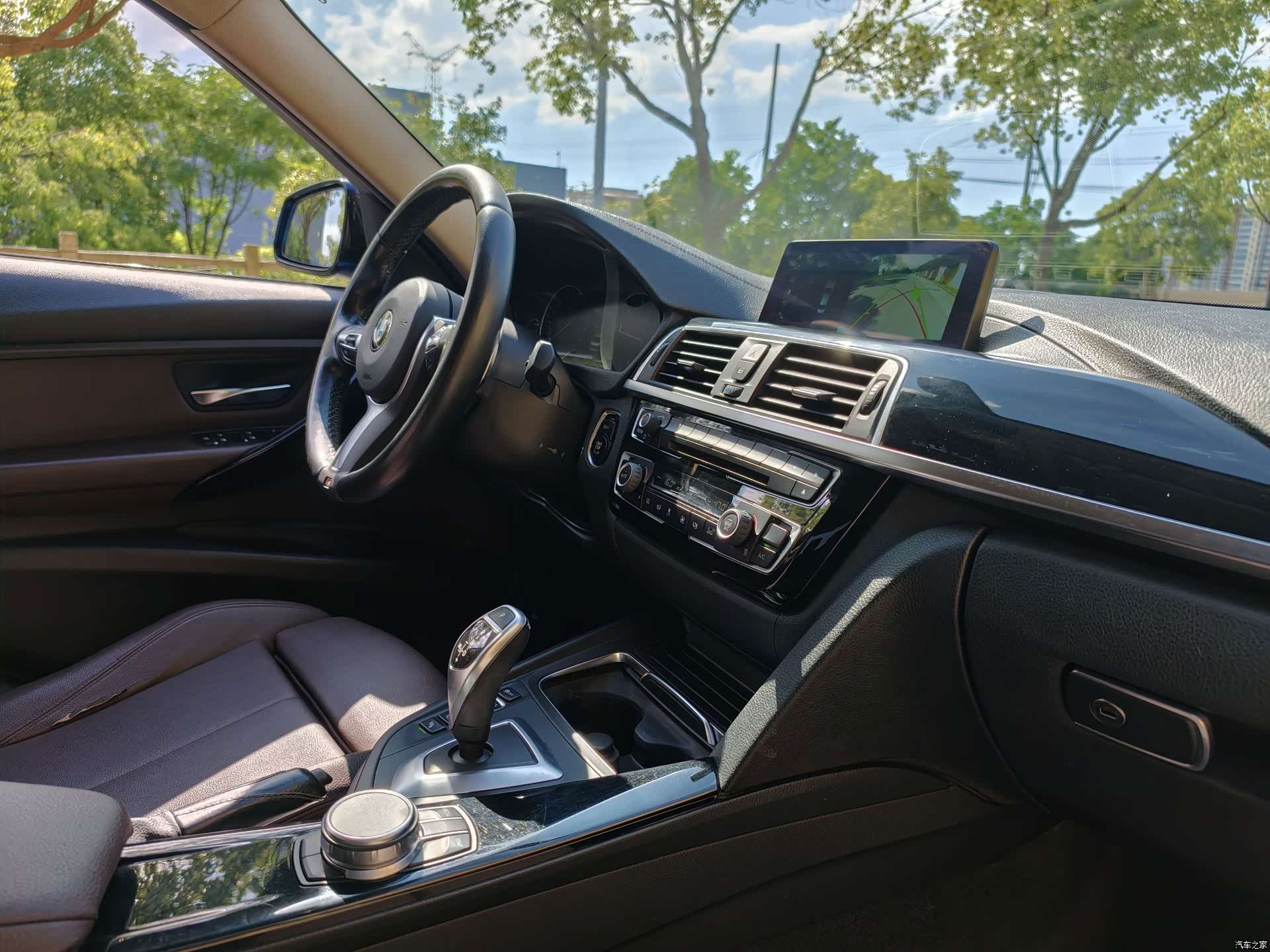 BMW 3 Series, 2018 25