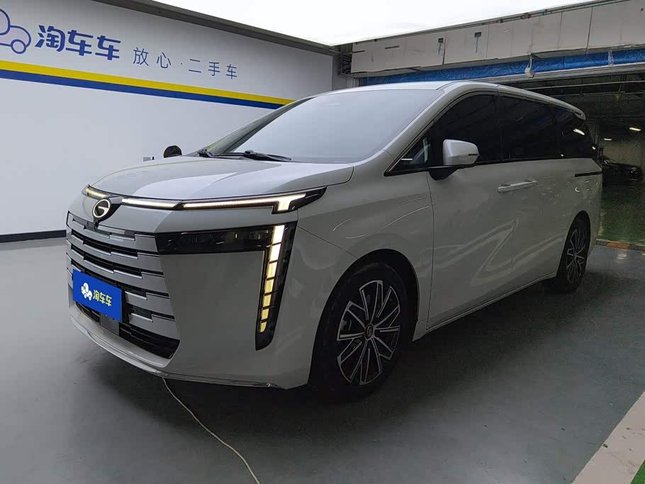 GAC E8 PHEV