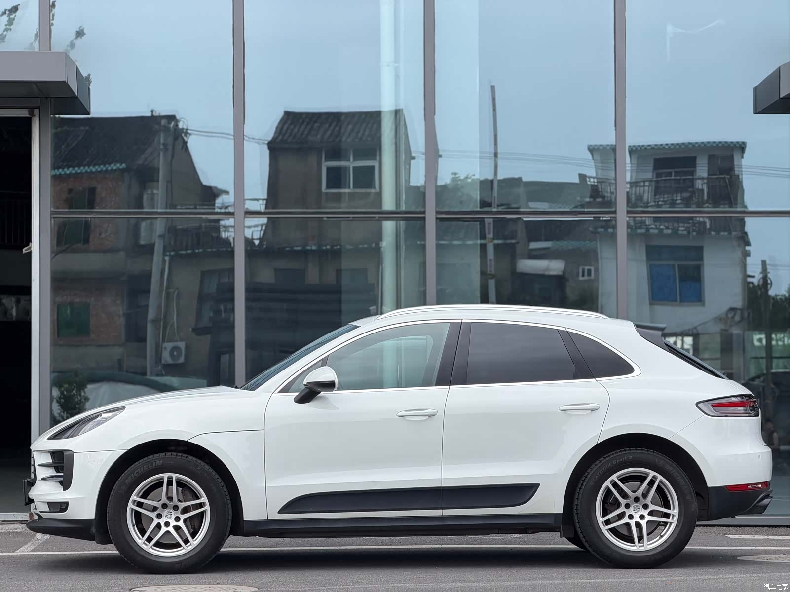 Porsche Macan, 2020 3
