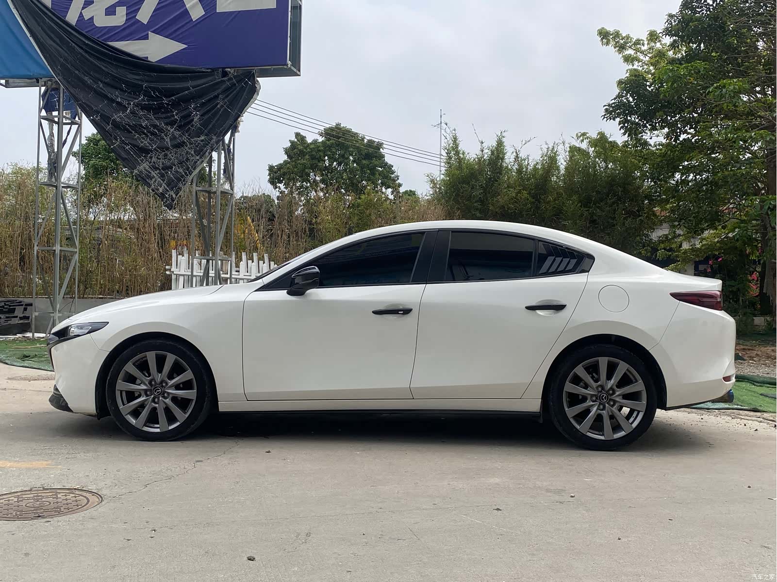 Mazda Mazda3, 2022 8