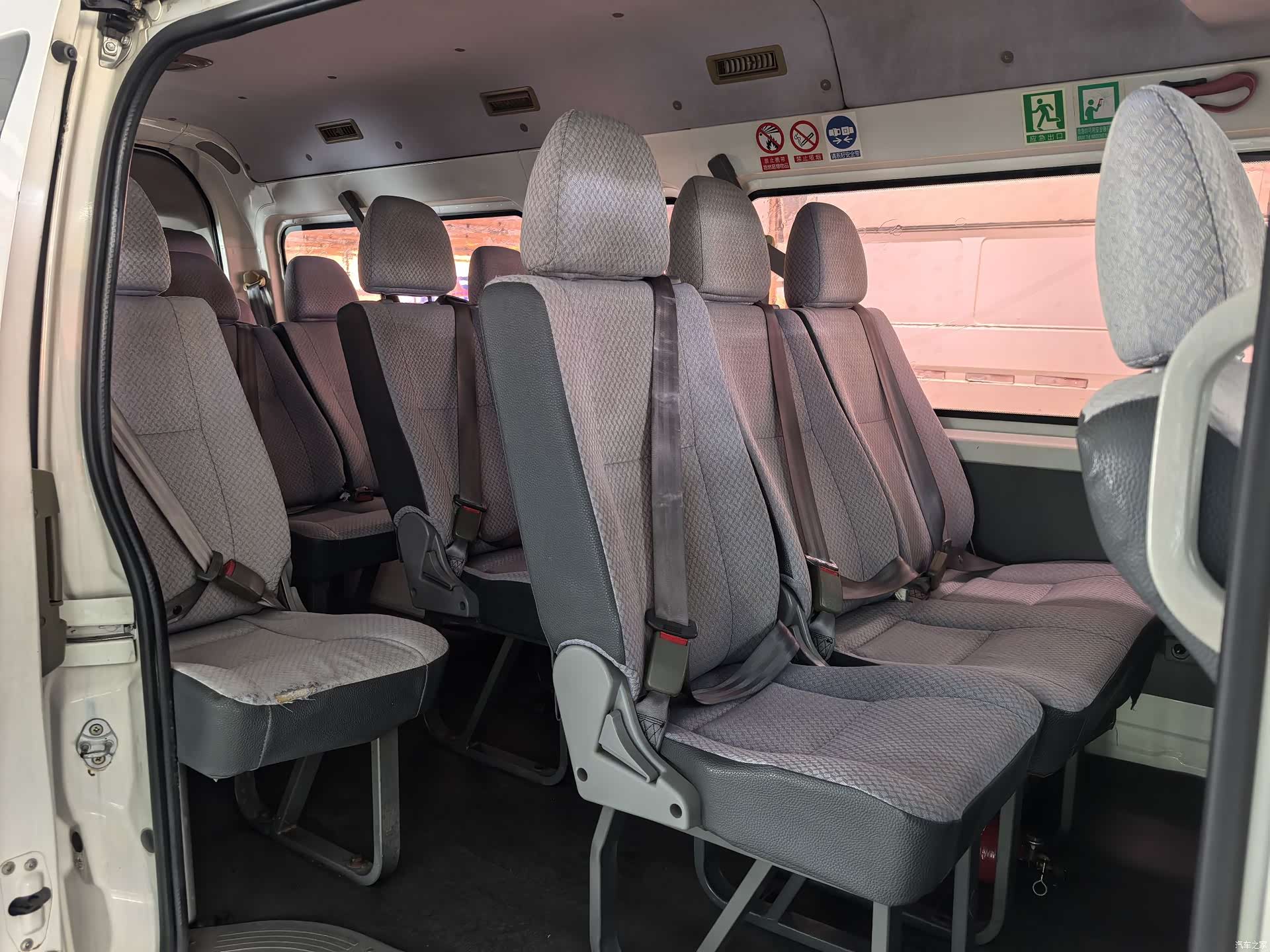 XiaMenJinLv HiAce, 2017 7