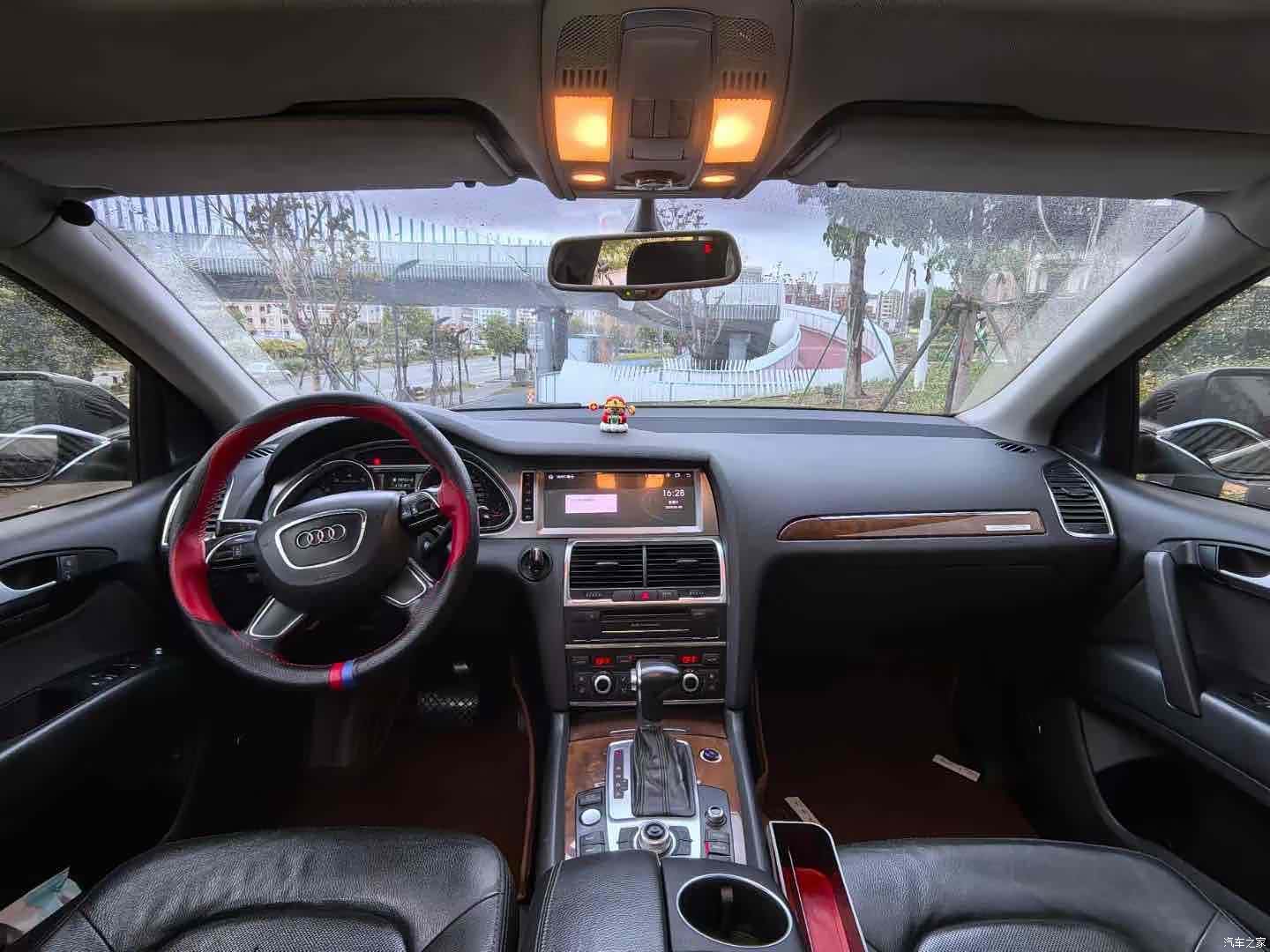 Audi Q7, 2015 все фото