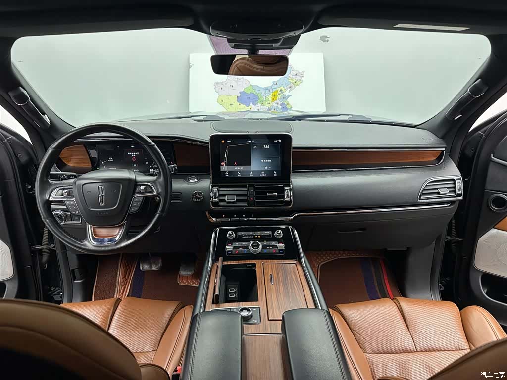 Lincoln Navigator, 2019 10