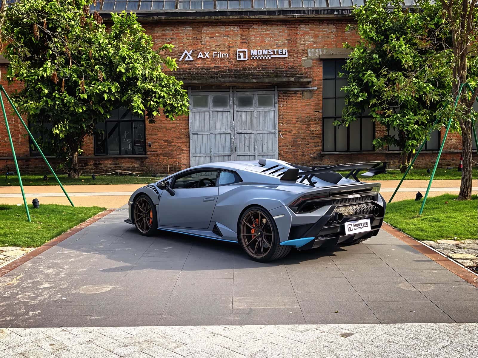 Lamborghini Huracán, 2023 4