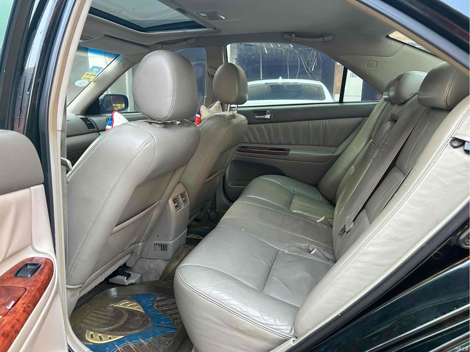 Toyota 04, 2004 13