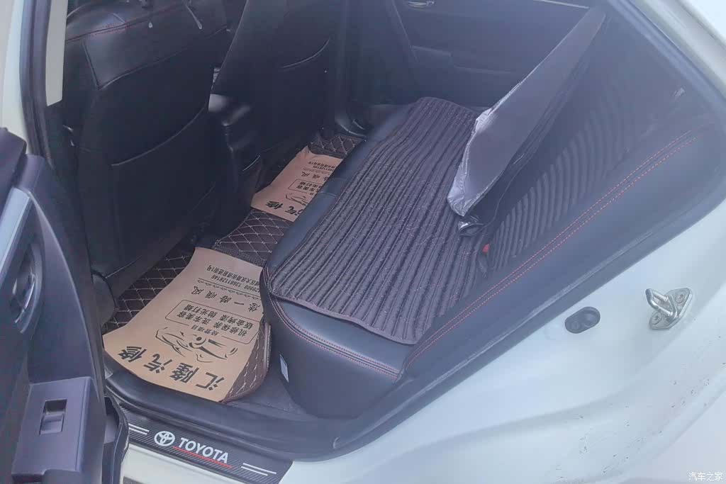 Toyota Corolla, 2018 11