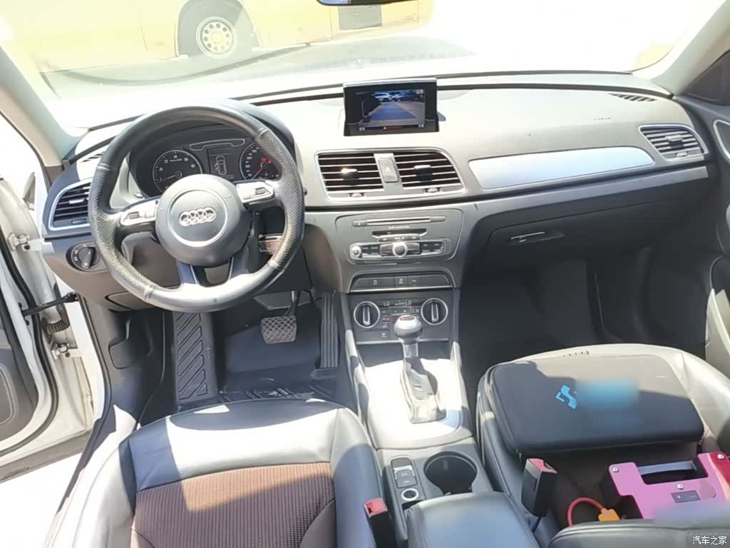 Audi Q3, 2018 10