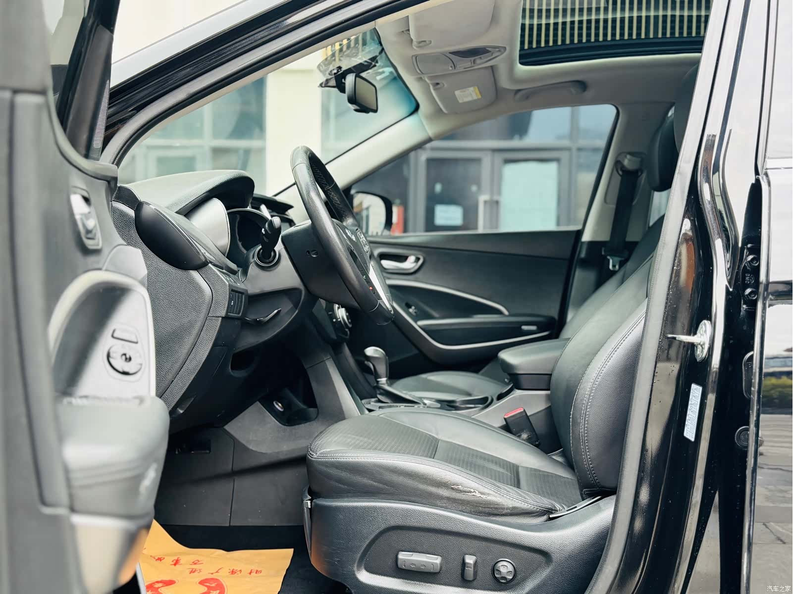 Hyundai Santa Fe, 2015 11