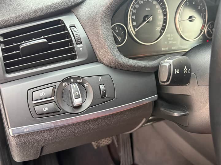 BMW X3, 2013 года фото 8