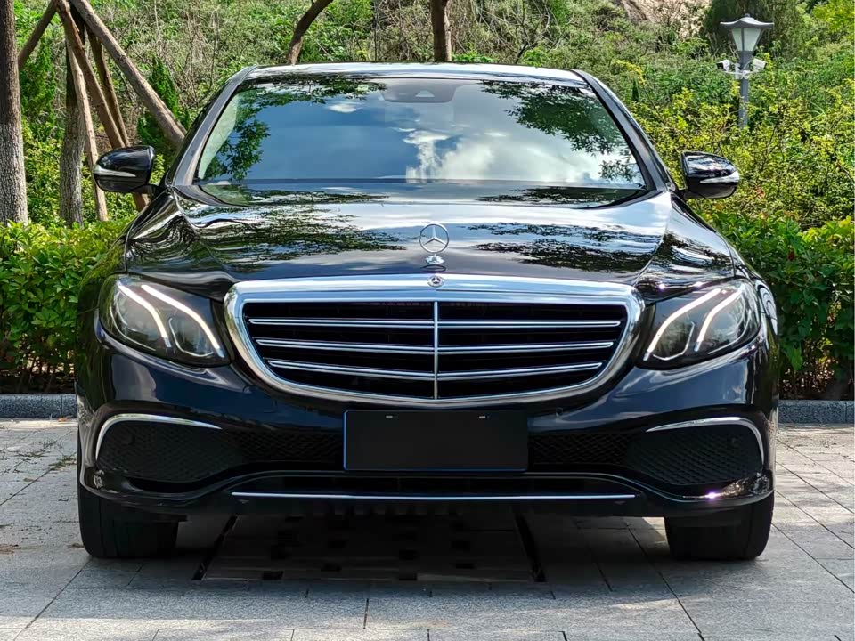 Mercedes-Benz E-class Mercedes-Benz E-class