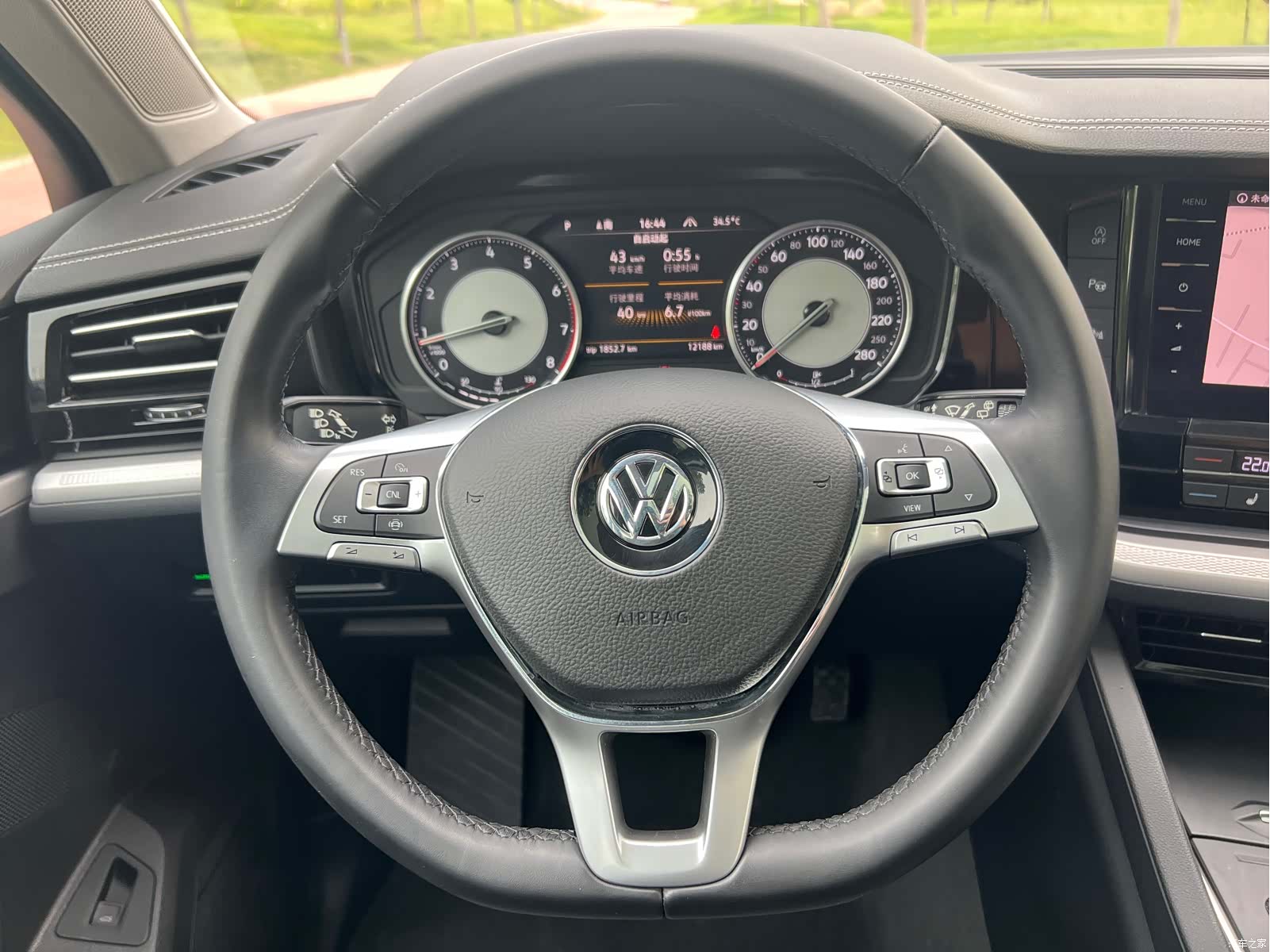 Volkswagen Touareg, 2019 15