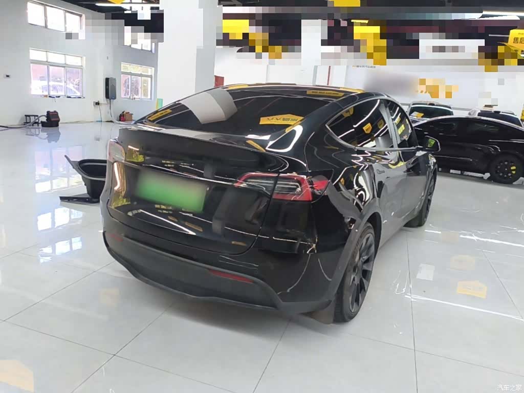Tesla Model Y, 2022 7