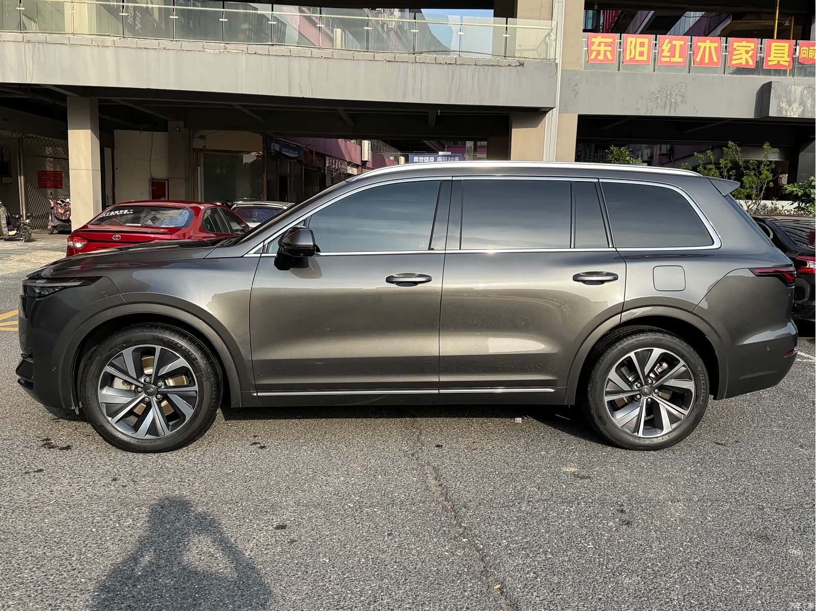 Li Auto ONE, 2022 4