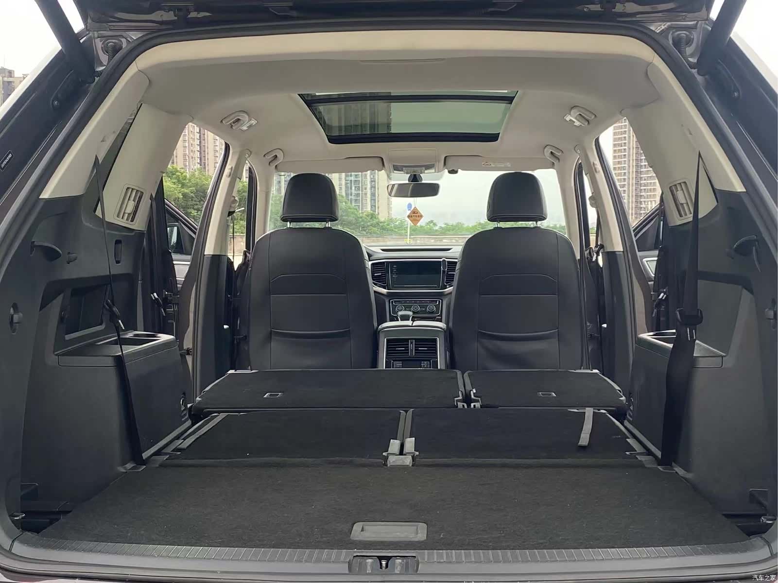Volkswagen Teramont, 2020 9