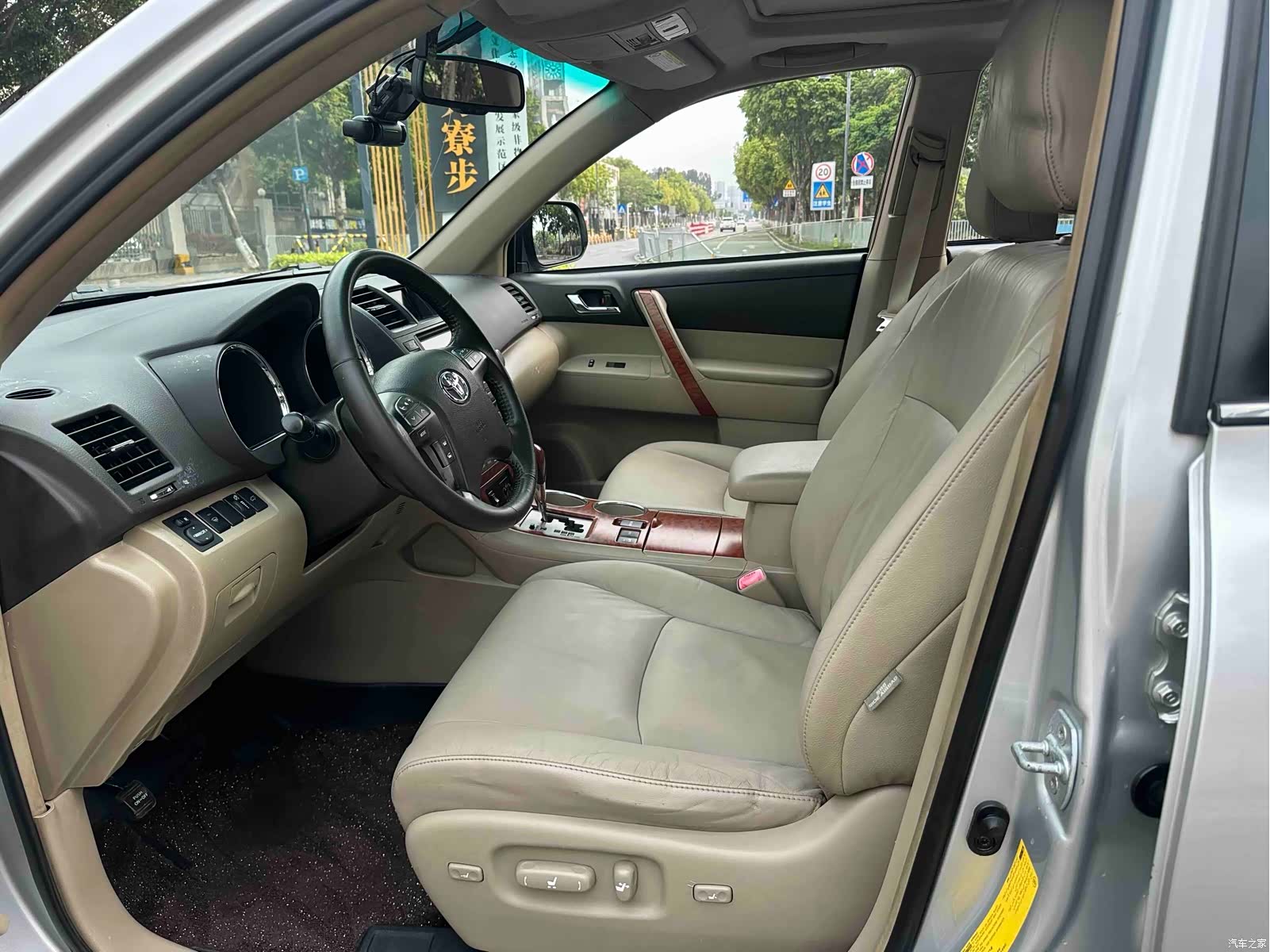Toyota Highlander, 2008 4