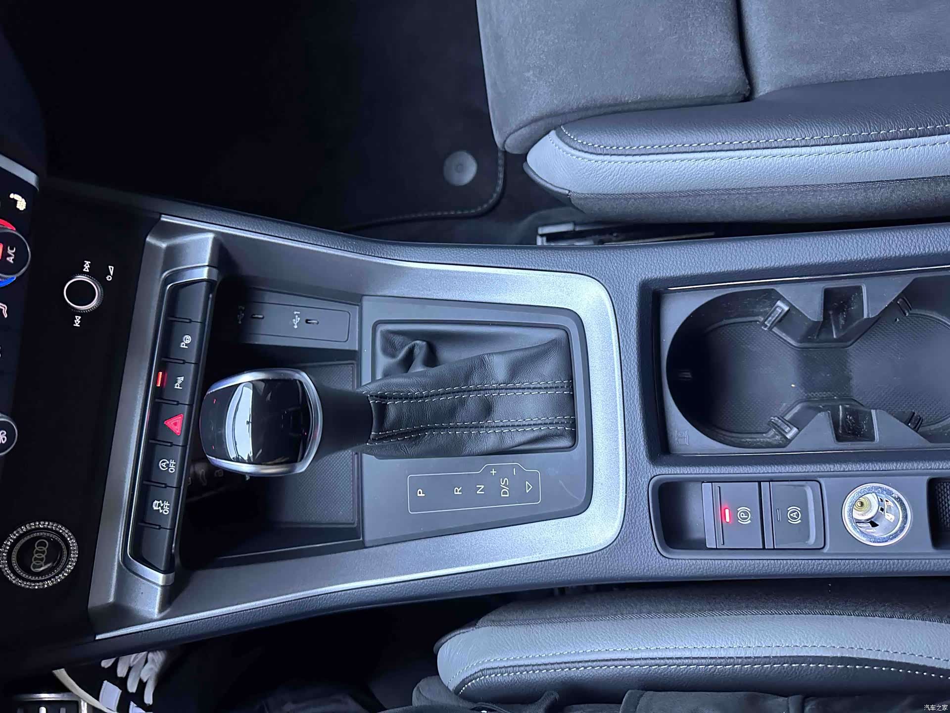 Audi Q3, 2023 11