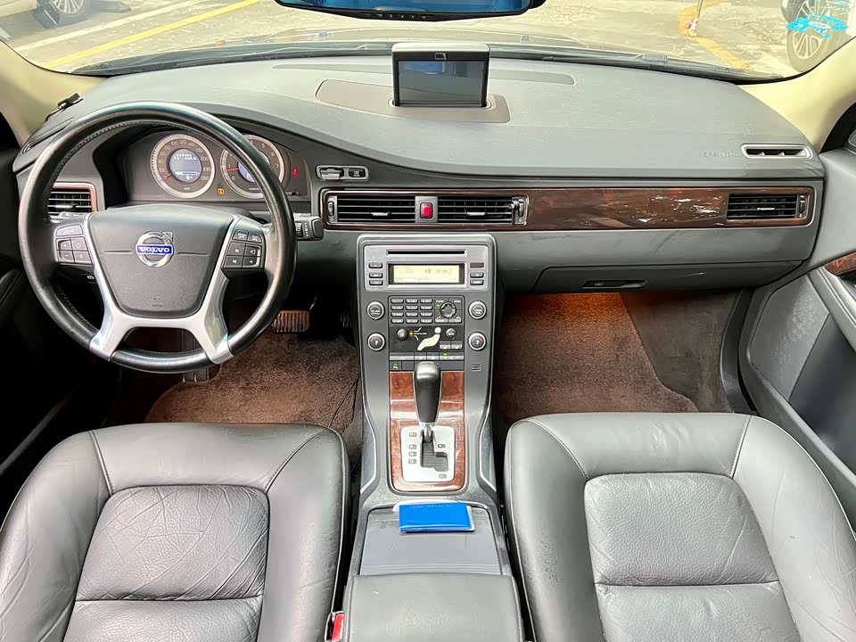 Volvo S80L