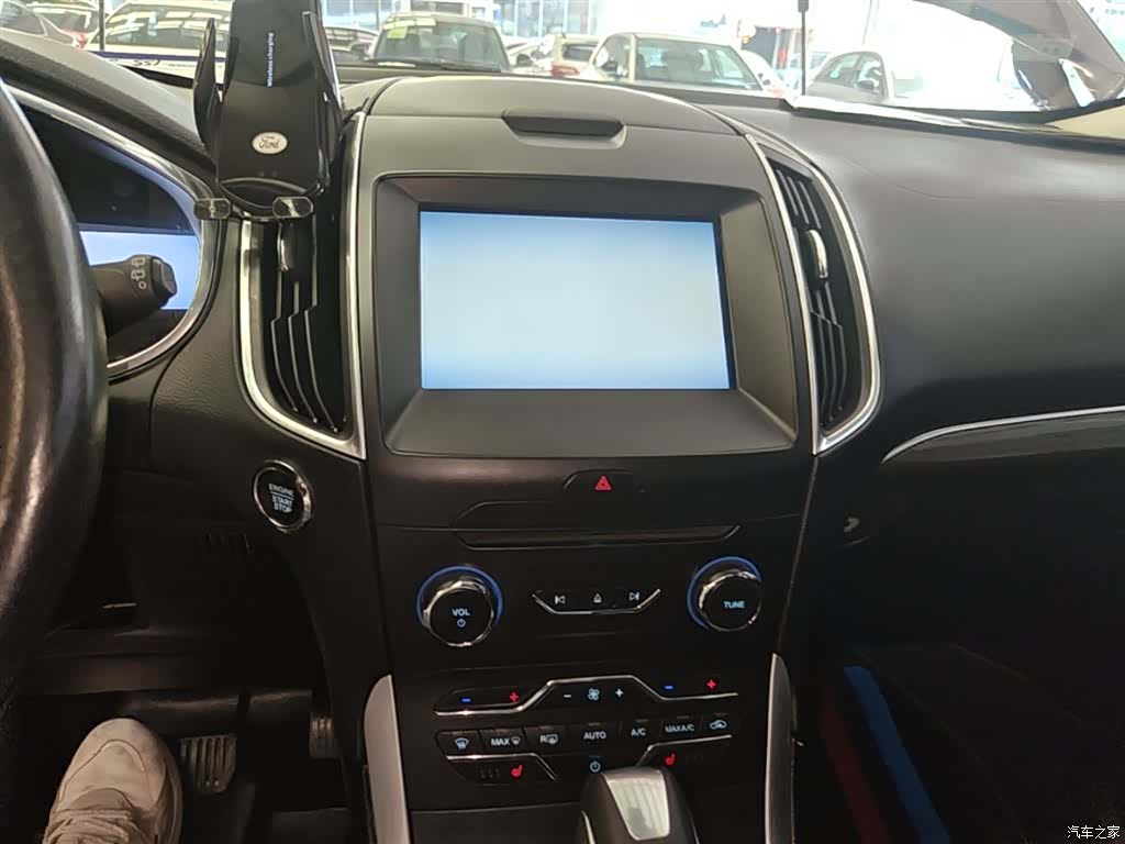 Ford Edge, 2016 13