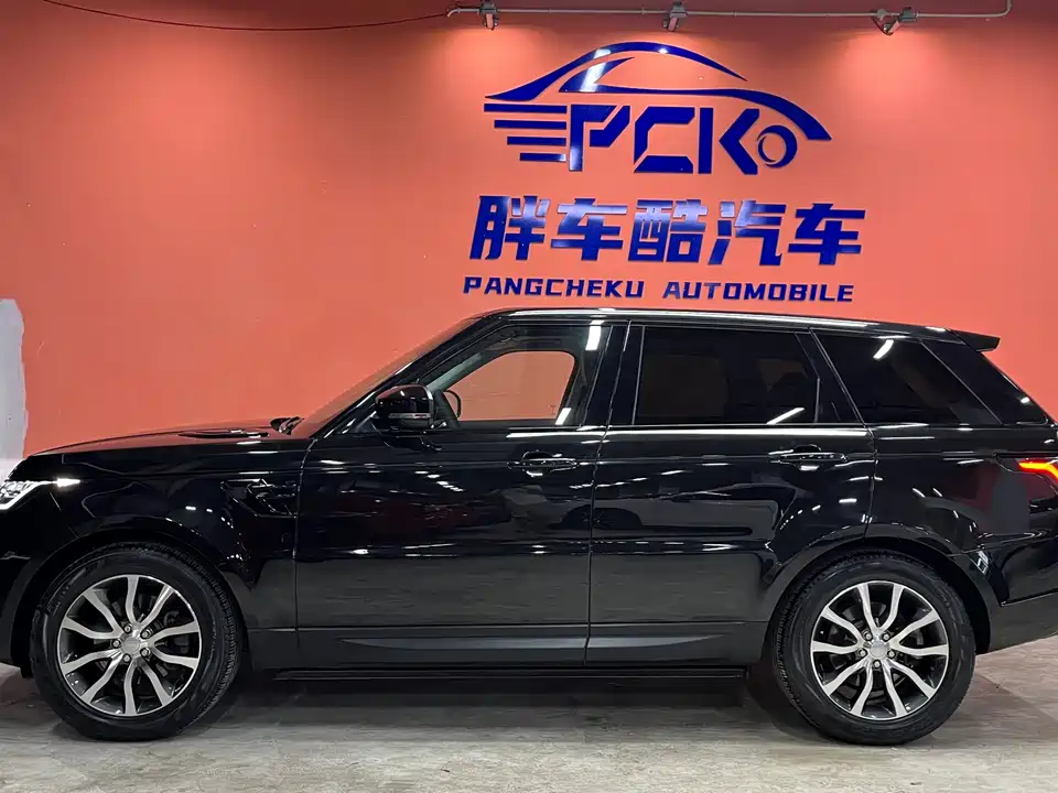Land Rover Range Rover Sport Land Rover Range Rover Sport