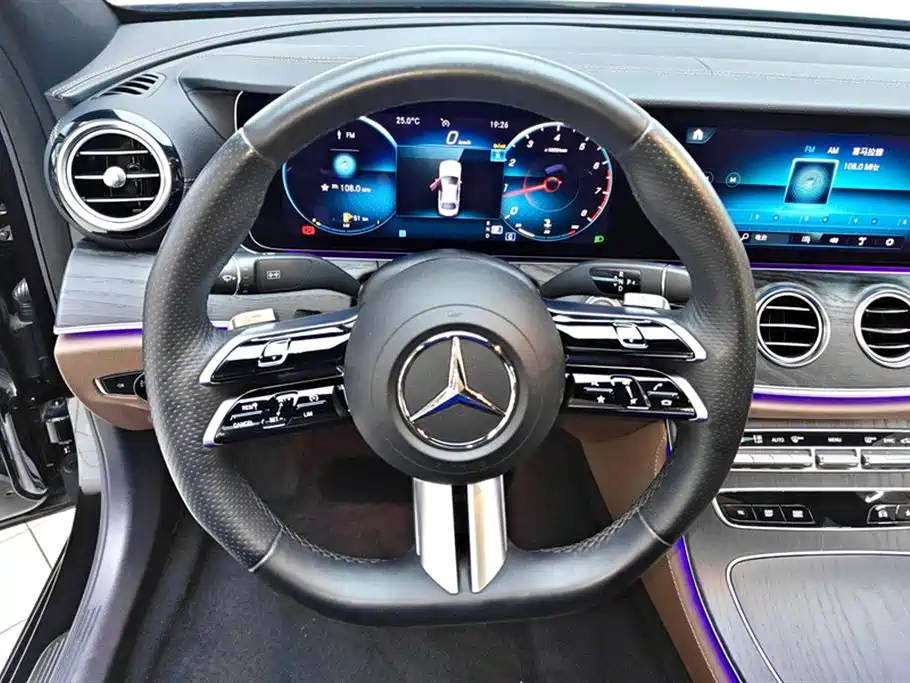 Mercedes-Benz E-class Mercedes-Benz E-class