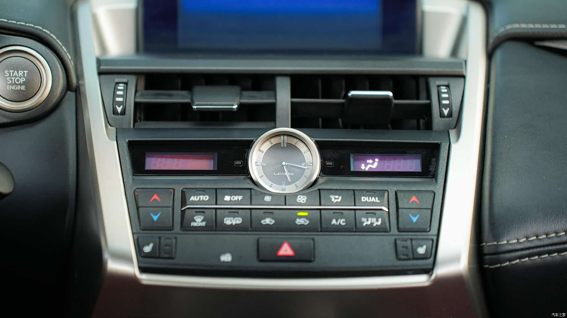 Lexus NX, 2016 16