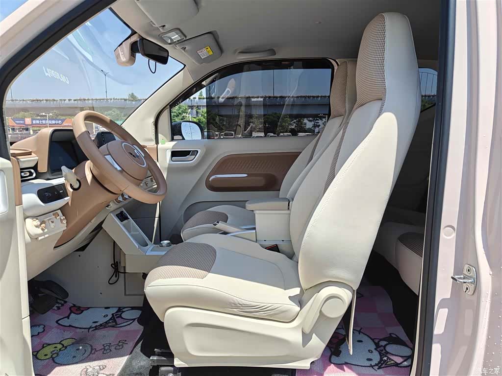 Wuling MINIEV, 2024 10