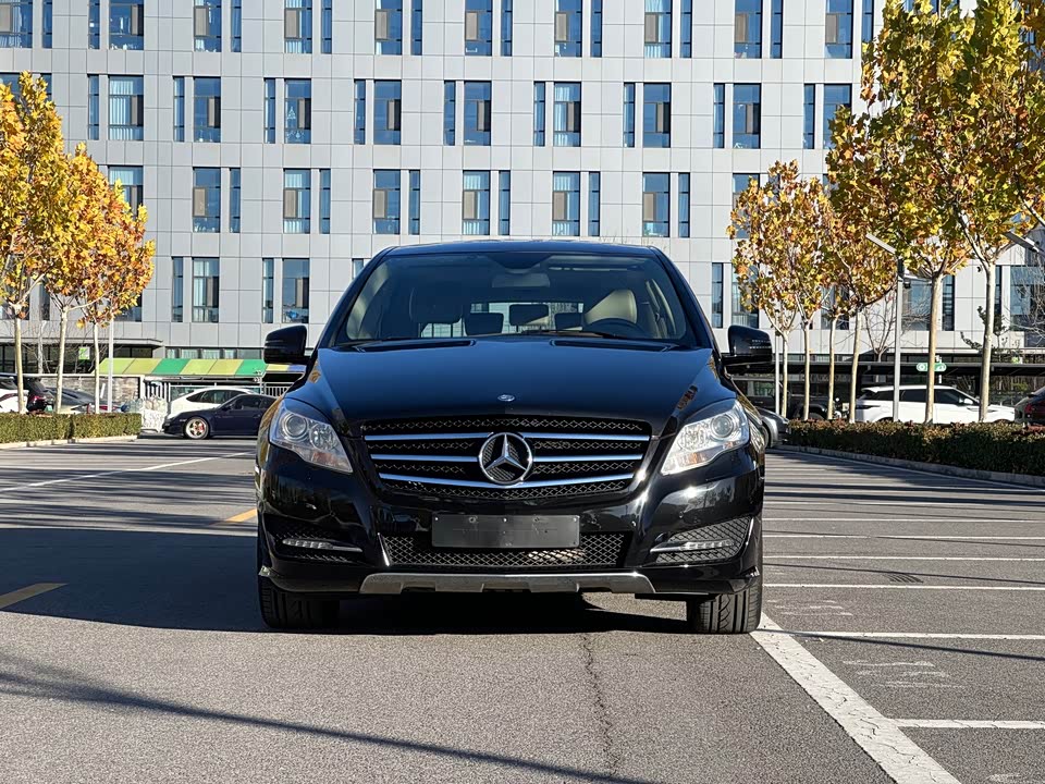 Mercedes-Benz R-class