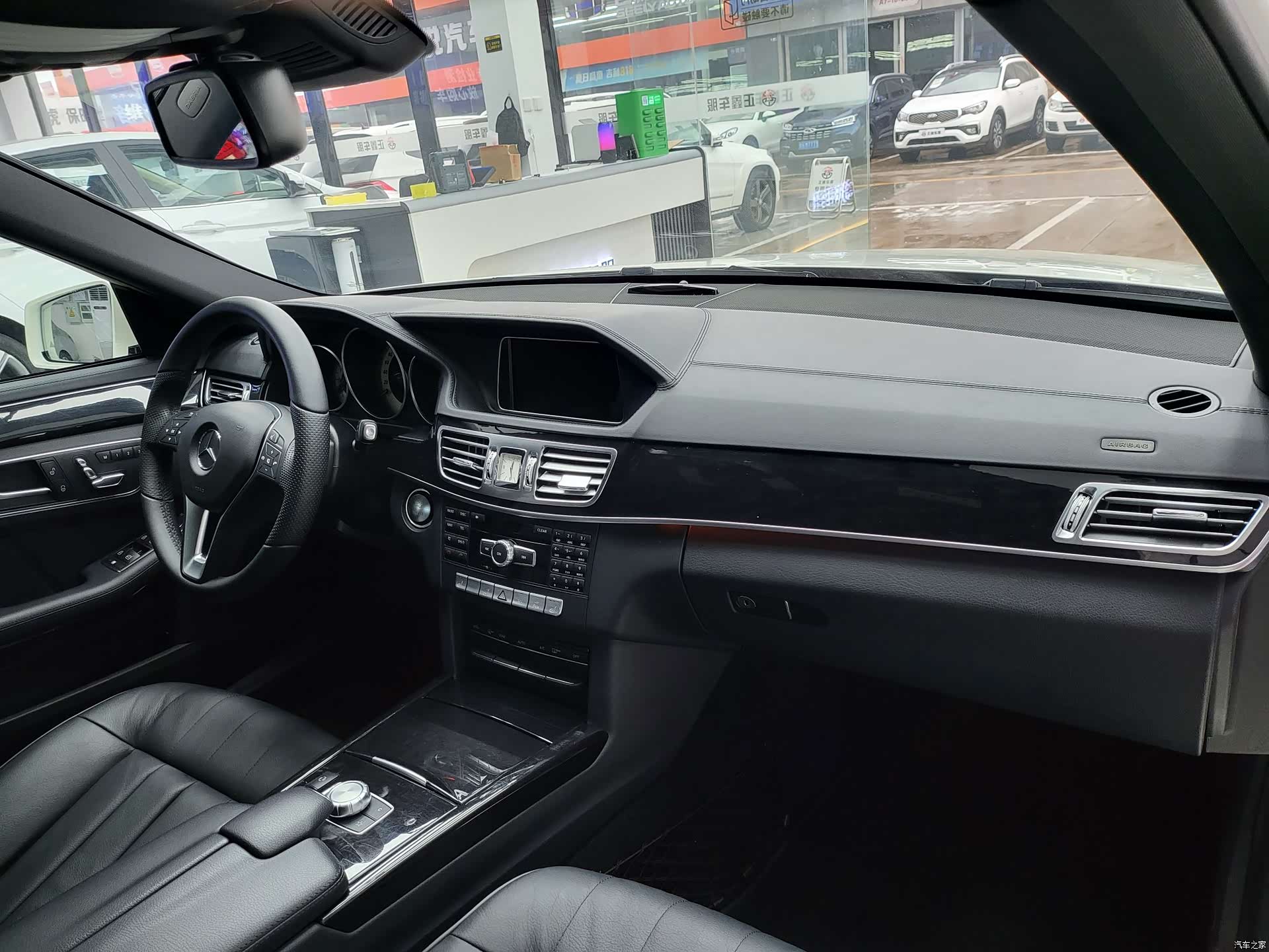 Mercedes-Benz E-Class, 2014 все фото