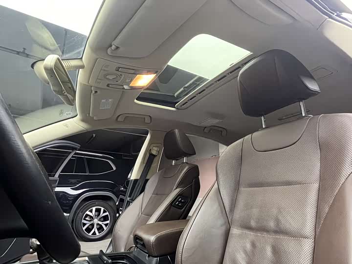 Hongqi H7, 2018 года фото 9